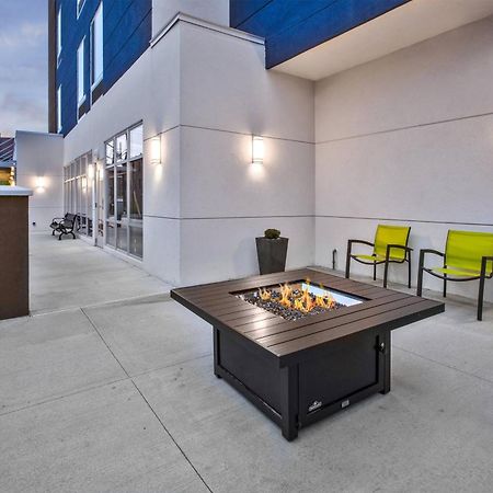 Springhill Suites By Marriott Pittsburgh Butler/Centre City Exterior photo