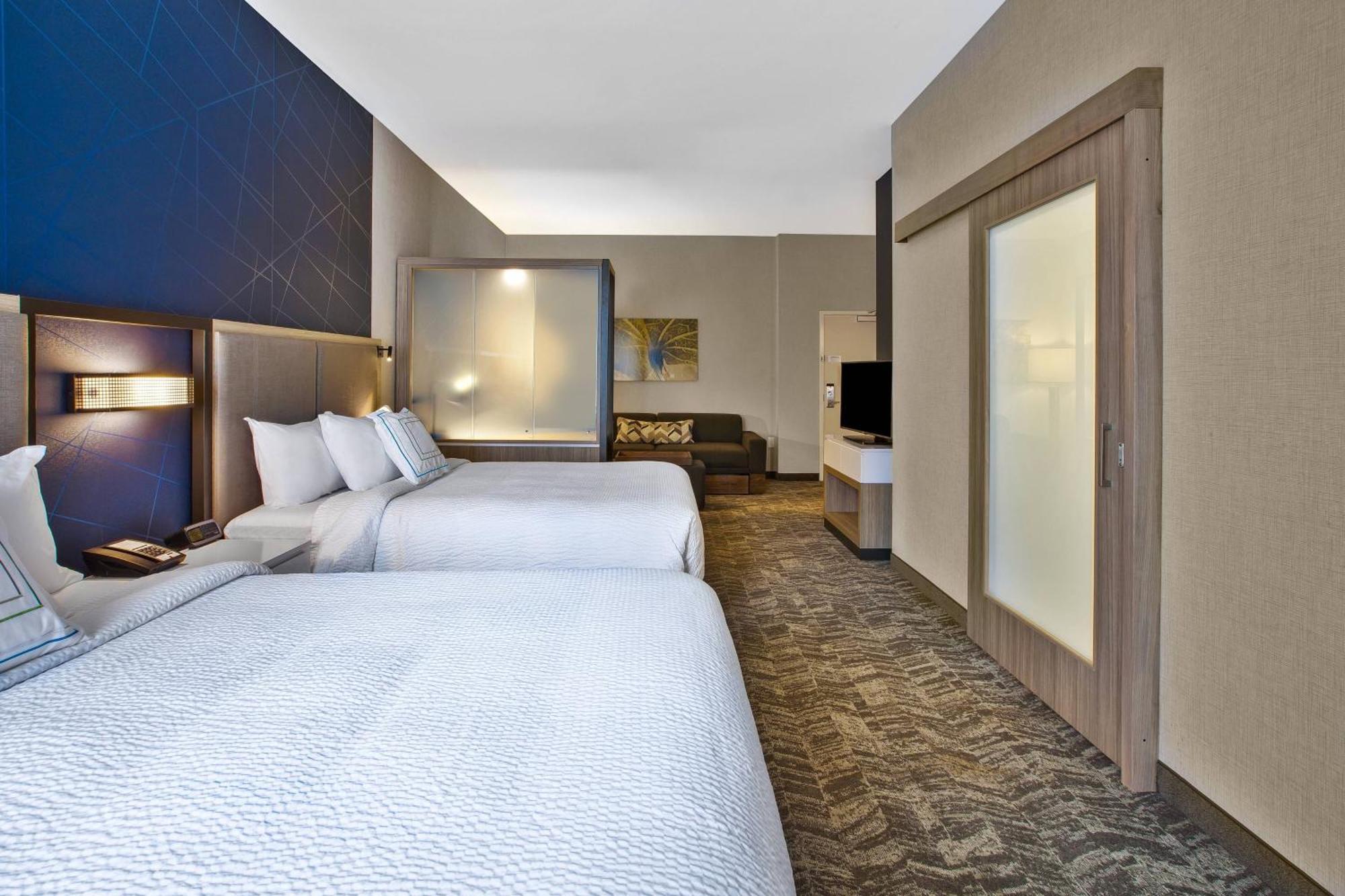 Springhill Suites By Marriott Pittsburgh Butler/Centre City Exterior photo